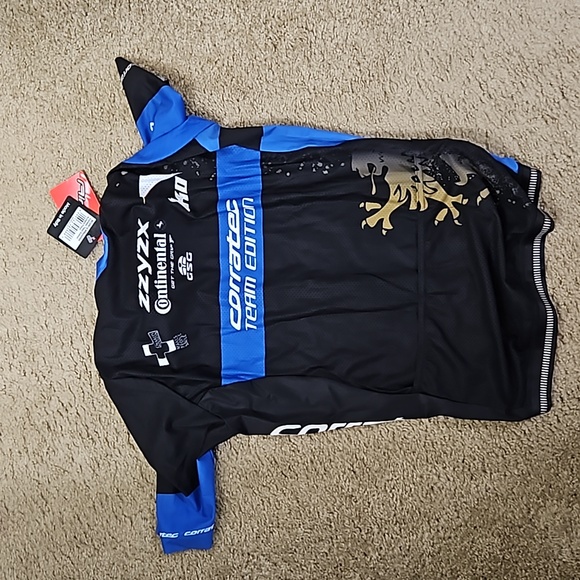 Cycling jersey and bib - Picture 3 of 9